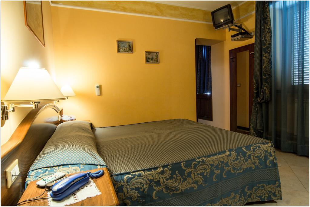 B&B Degli Amici Чампіно Номер фото